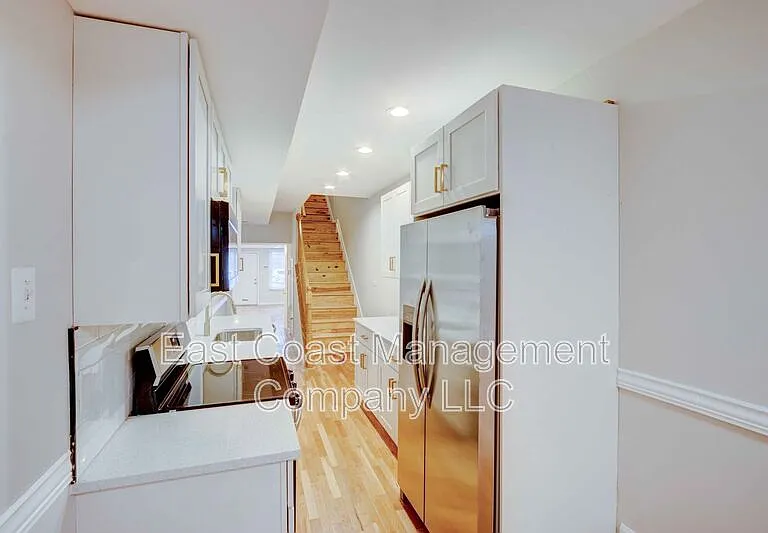 203 S Regester St — Photo 3