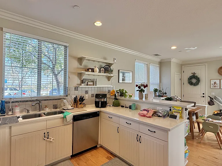 10620 Canyon Grove Trl — Photo 15