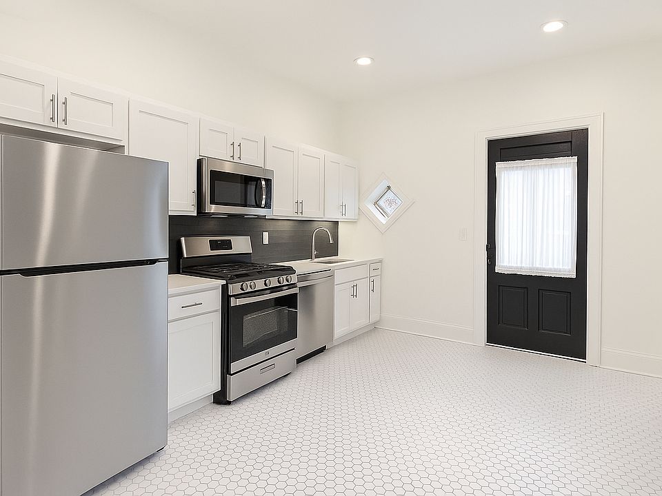 1st image of 1264 S Brook St #2