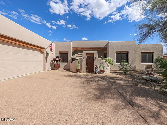 4th image of 5296 N Sabino Hills Dr