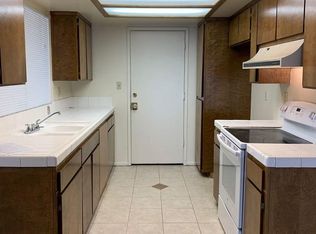 256 Alamos Ave APT 102, Clovis, CA 93612