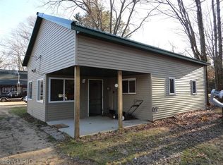 16942 4th St, Wellston, MI 49689