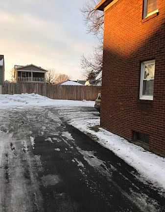 2nd image of 3 Saint James Pl APT 4