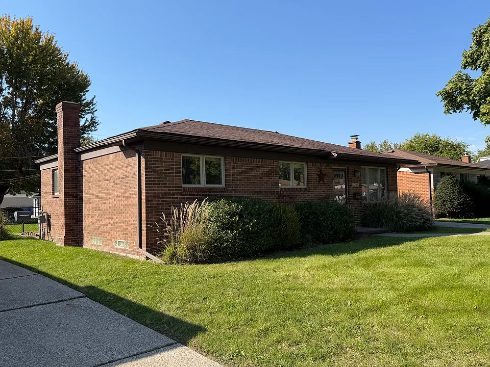 32549 Columbus Dr