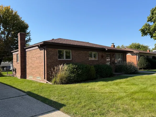 32549 Columbus Dr, Warren, MI 48088