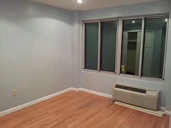 Rented by Kinyu Realty