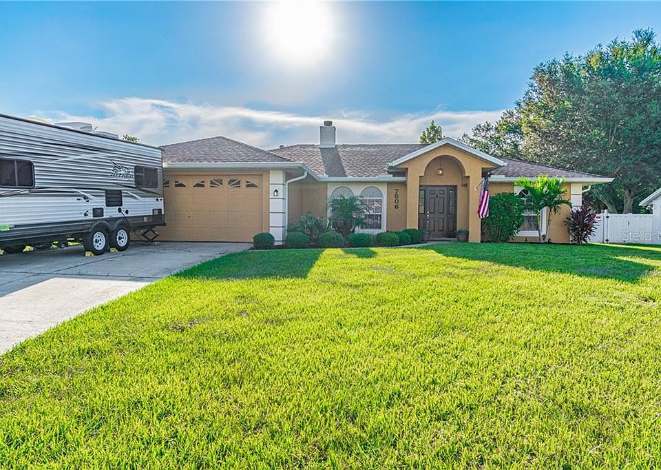 1st image of 7506 Floral Cir W