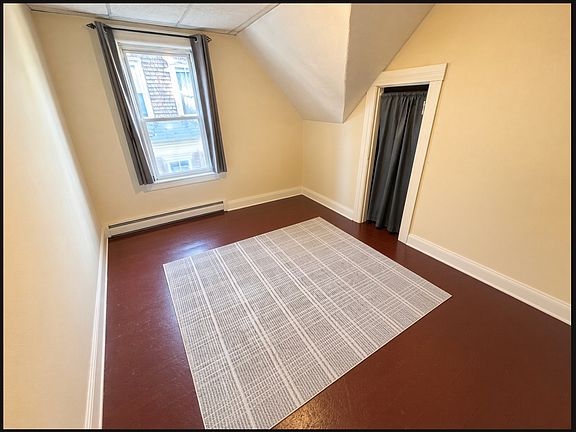 2nd image of 146 West St APT 3
