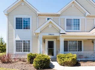 39055 N Aberdeen Ln, Beach Park, IL 60083