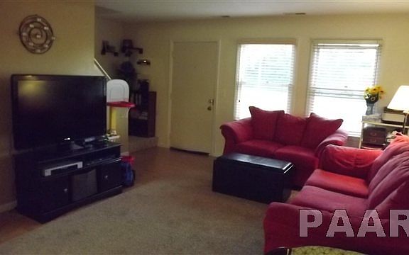 3rd image of 3803 W Palmyra Ct