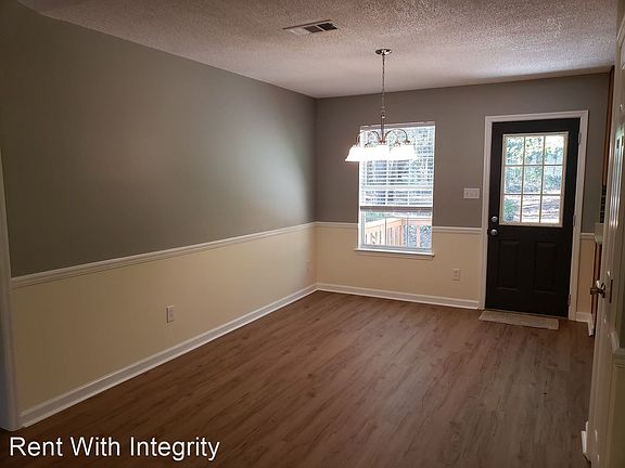 3rd image of 3972 Camino Real