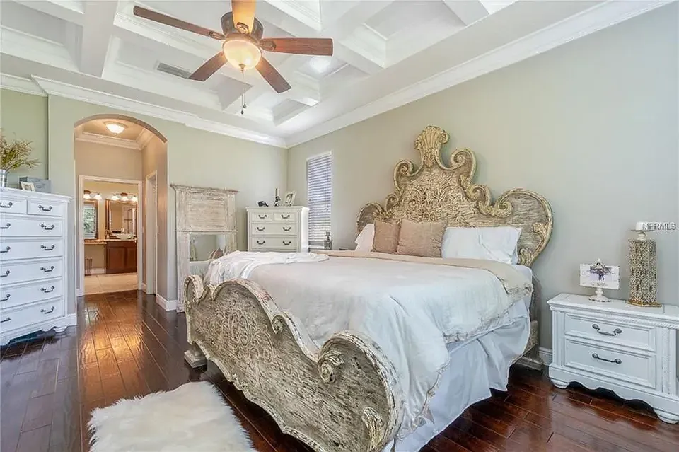 4 bed, 2.5 bath, 3151 sqft, $3,300 — Photo 2