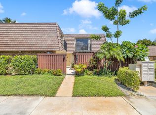 2776 SW 15th St, Deerfield Beach, FL 33442
