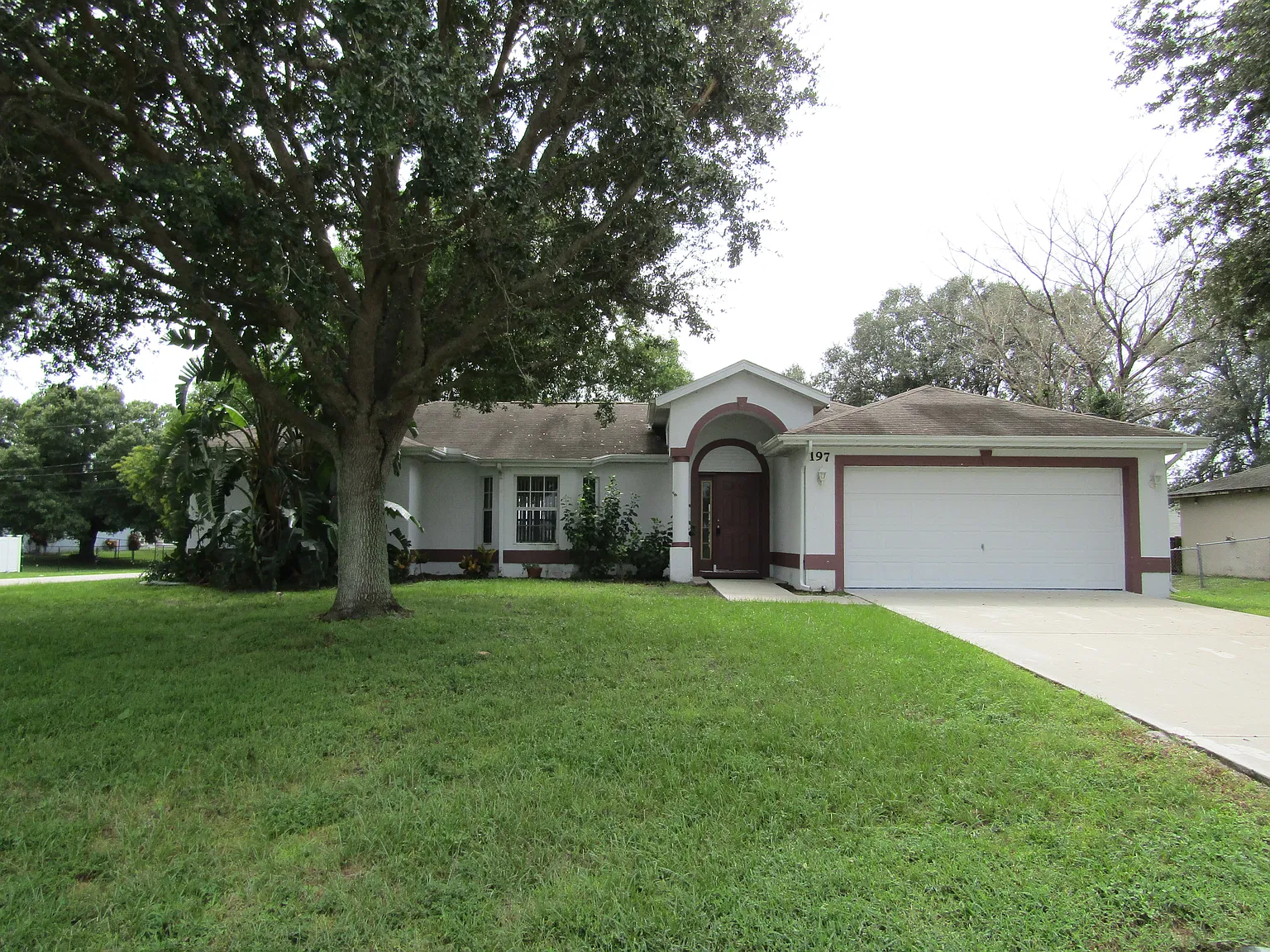 4 bed, 1810 sqft, $2,300 — Photo 1