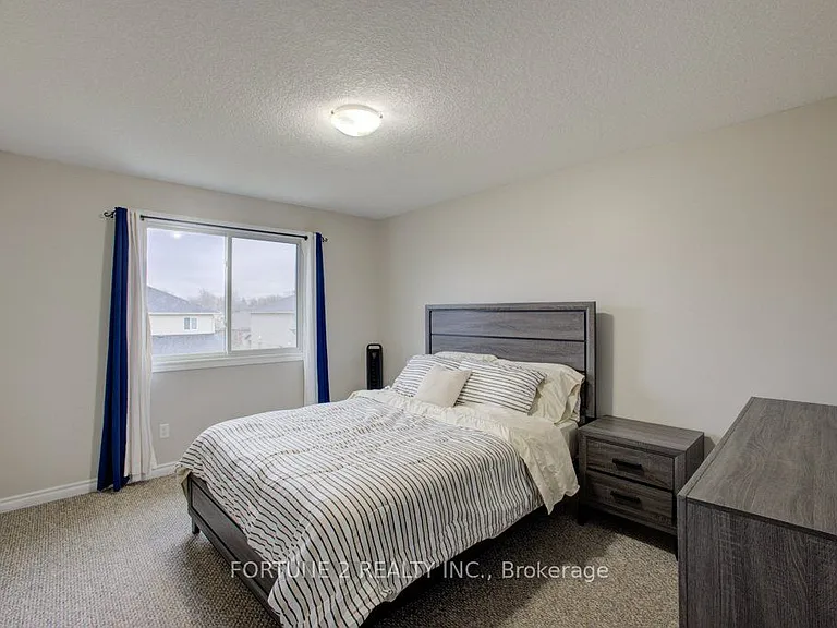 455 Danby St E — Photo 25