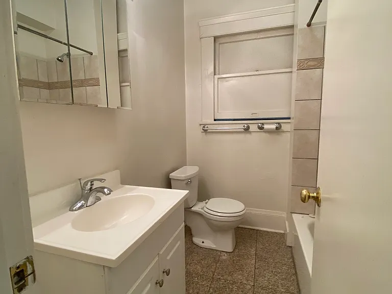 1461 Alice Street — Photo 16