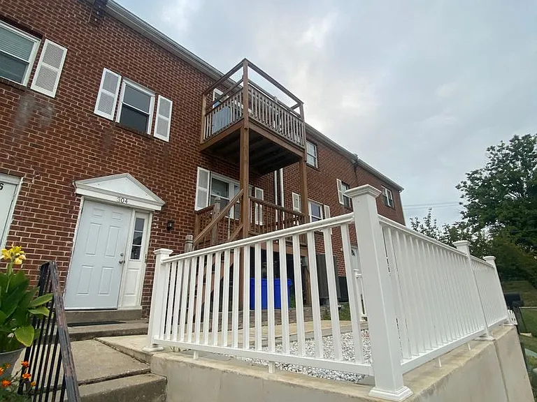 304 Christopher Place — Photo 1