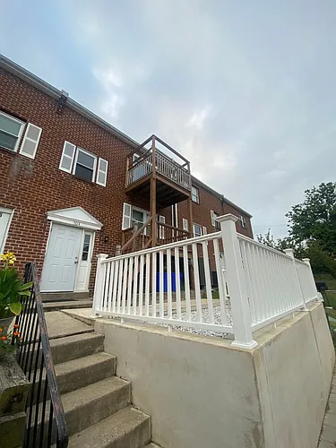 304 Christopher Pl Photo 1