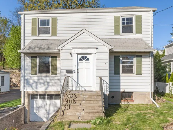 19 Wright Place, Scarsdale, NY 10583