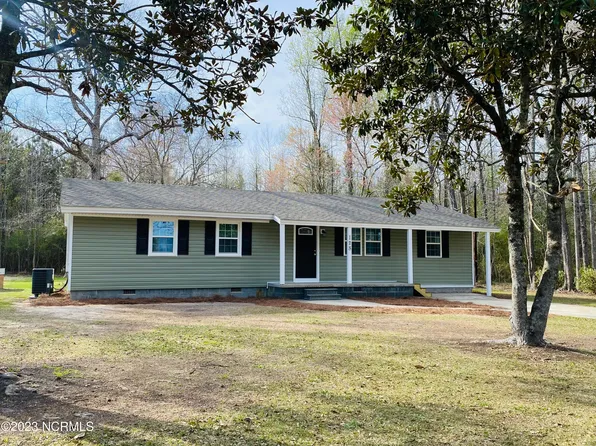128 Parker Road, Whiteville, NC 28472