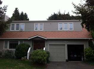 4214 NE 169th Ct, Lake Forest Park, WA 98155