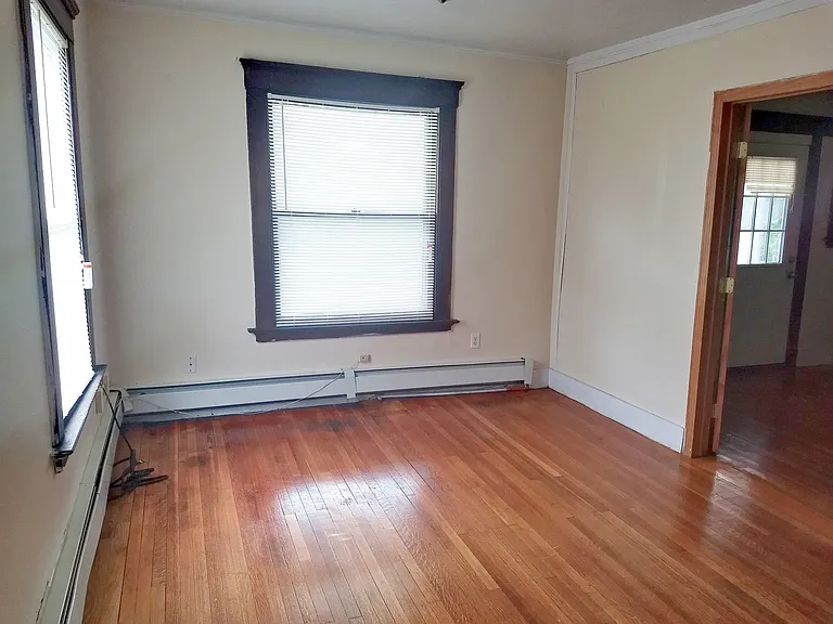 83 Norton St — Photo 11