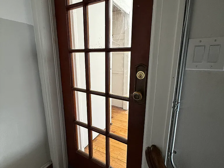 516 Anderson Ave #2 — Photo 7