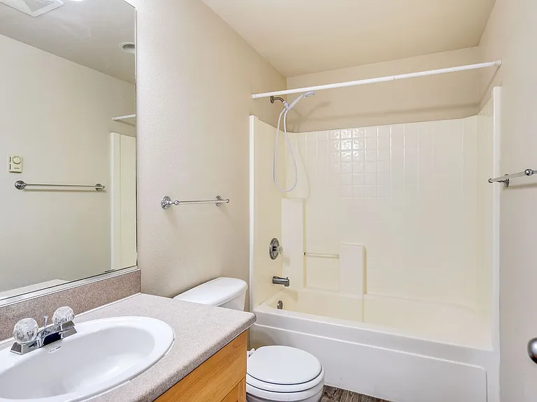 1364 Stonecress Ln NE — Photo 18