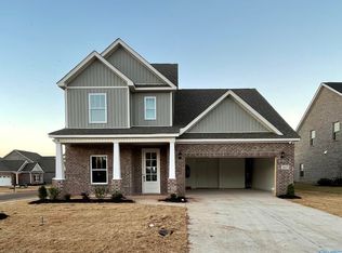 26553 Kyle Ln, Athens, AL 35613