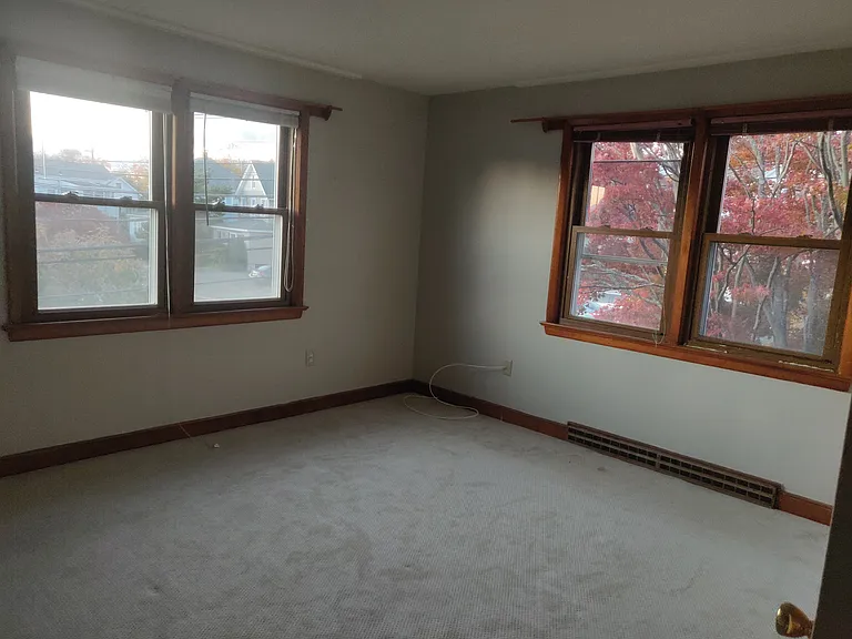 4 Carlson Ct #2 — Photo 12