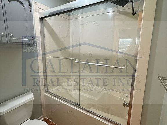 4th image of 27 Oak Ridge Dr