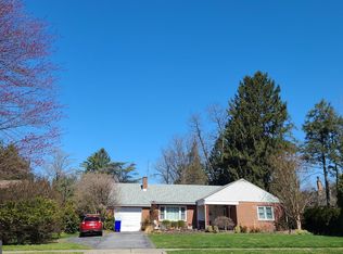 1303 Museum Rd, Reading, PA 19611