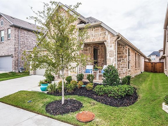 3rd image of 2280 Lobo Ln
