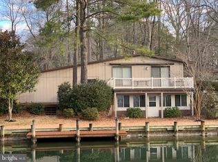 16 Dove Ln, Ocean Pines, MD 21811