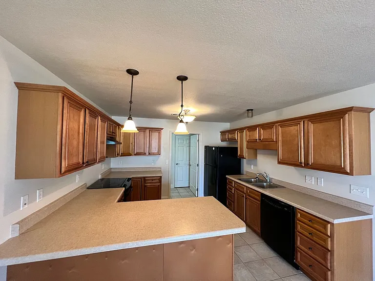 1001 Cassidy Dr — Photo 6