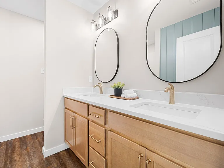506 W Woodruff Ave — Photo 15