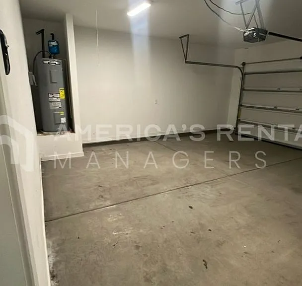306 Kennesaw Ave — Photo 24