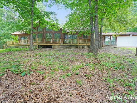 2nd image of 276 Private Road 3591