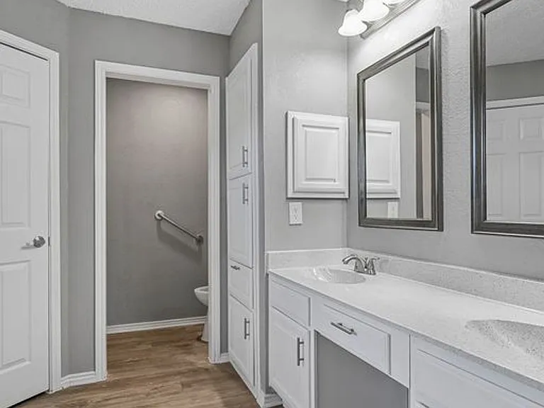 4047 Saint Christopher Ln — Photo 14
