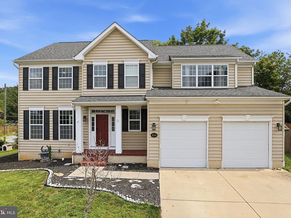1st image of 300 Catoctin Ave