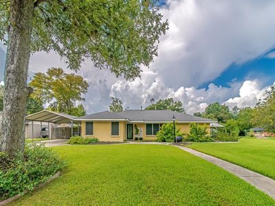227 Burnett Dr, Baytown, TX, 77520