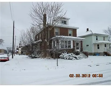 734 Sherman Ave photo 1