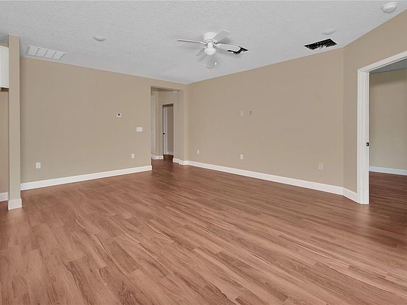 4th image of 114 S GROVE STREET