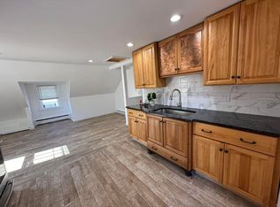 37 Helen St, Chicopee, MA 01020