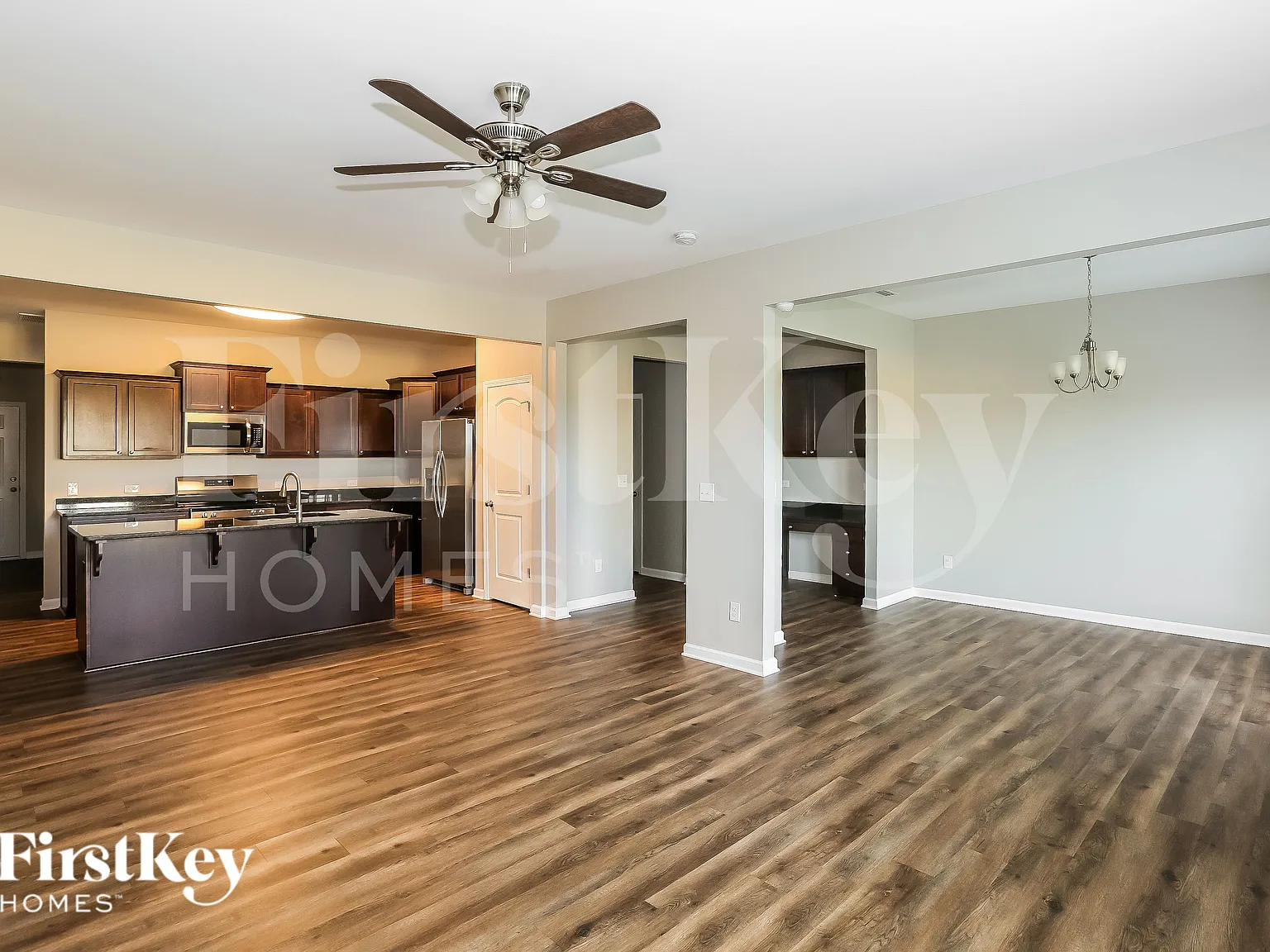 3 bed, 2.5 bath, 2224 sqft, $2,060 — Photo 4