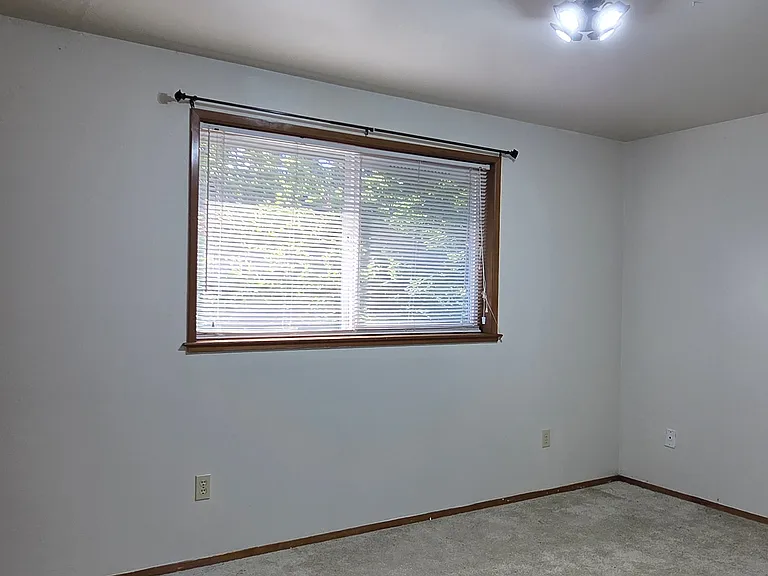 5715 Fleming St #A — Photo 10