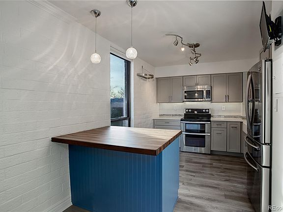 5th image of 460 S Marion Parkway #706