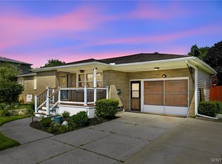 17 Organ Cres, Buffalo, NY 14224