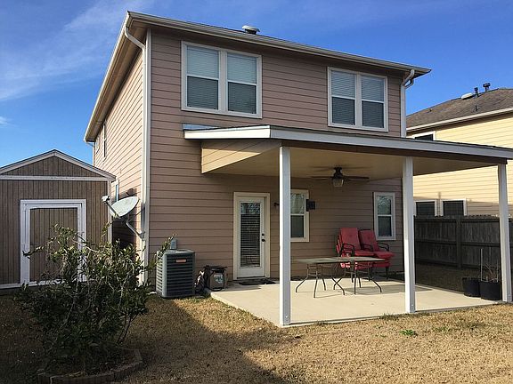 2nd image of 10310 Dominion Ct