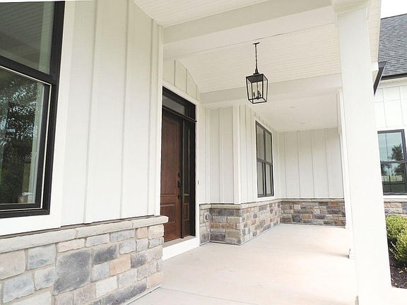 5th image of 4 Anglesey Ln